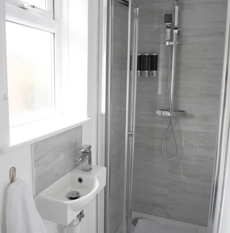 08fdfab2ef324d77fc783a6563fa1a37a73b9d3a00264a5bc85bcf719e2a609a