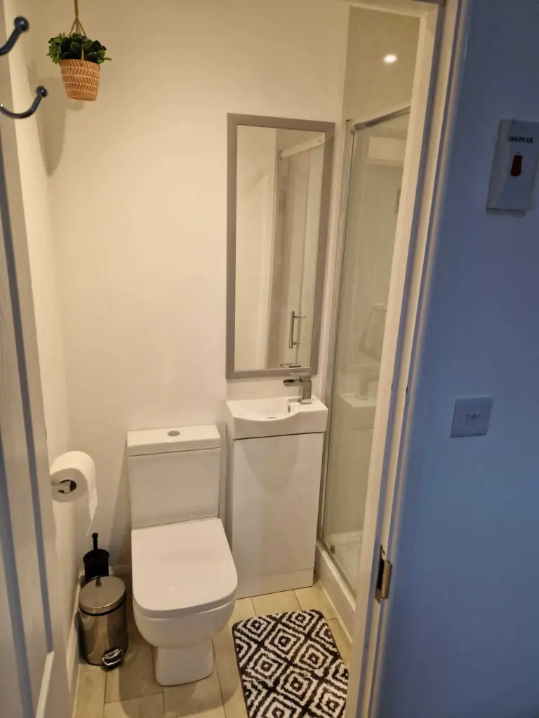 13259a64486b3e3c19d7ddb8d22a807a845e8e8f2085e575b6ab4f87dd2ef300