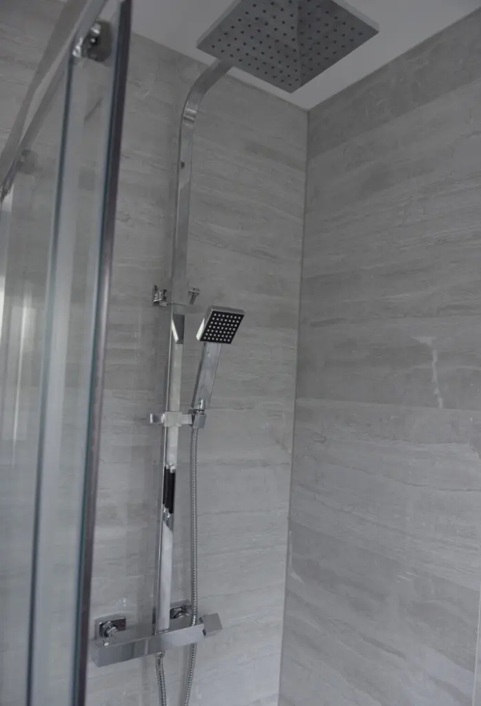 3b749fc21163933b9e45b146210f500800e39d5d4bf38d57672e377f7e72067b