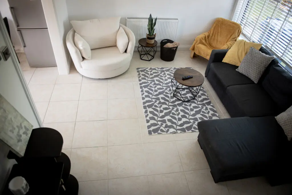 48703494cbc9b1729f2d1dc5ed82ef77d83da314295e6c5ea3e9a9f3f99b80a8