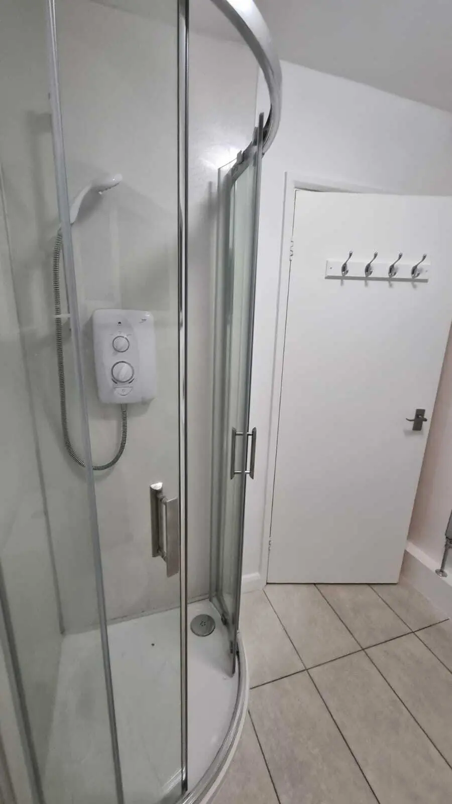 5b98c247a1ec4f0259fb6ca30b4a910368189040414675f7fbe8f12eeb275089