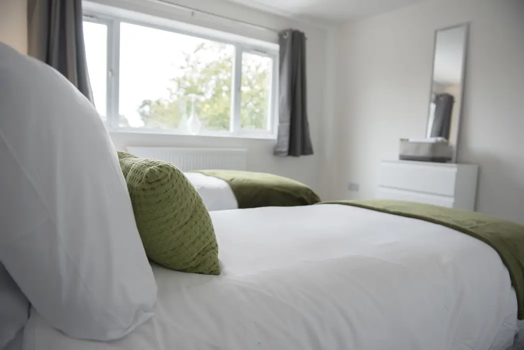 736845420f428ee70783f71e8bffce1f9e4aec6573c2c588e51499f52de985e6