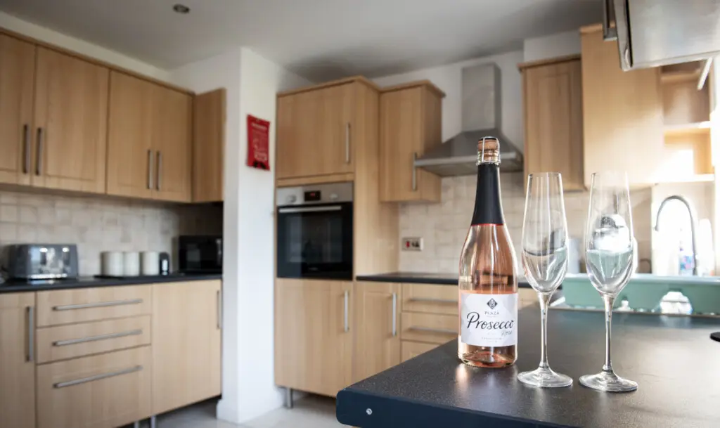 9d8e0691cc4515fabb2423f4e7ae0ab940c5e700c0d5937d5d37da7121a5c725