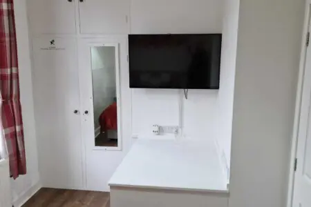 a17f53bb9f8d4efe74433d166e2d51e734578ff0eddec931a9d567315f80e6c4