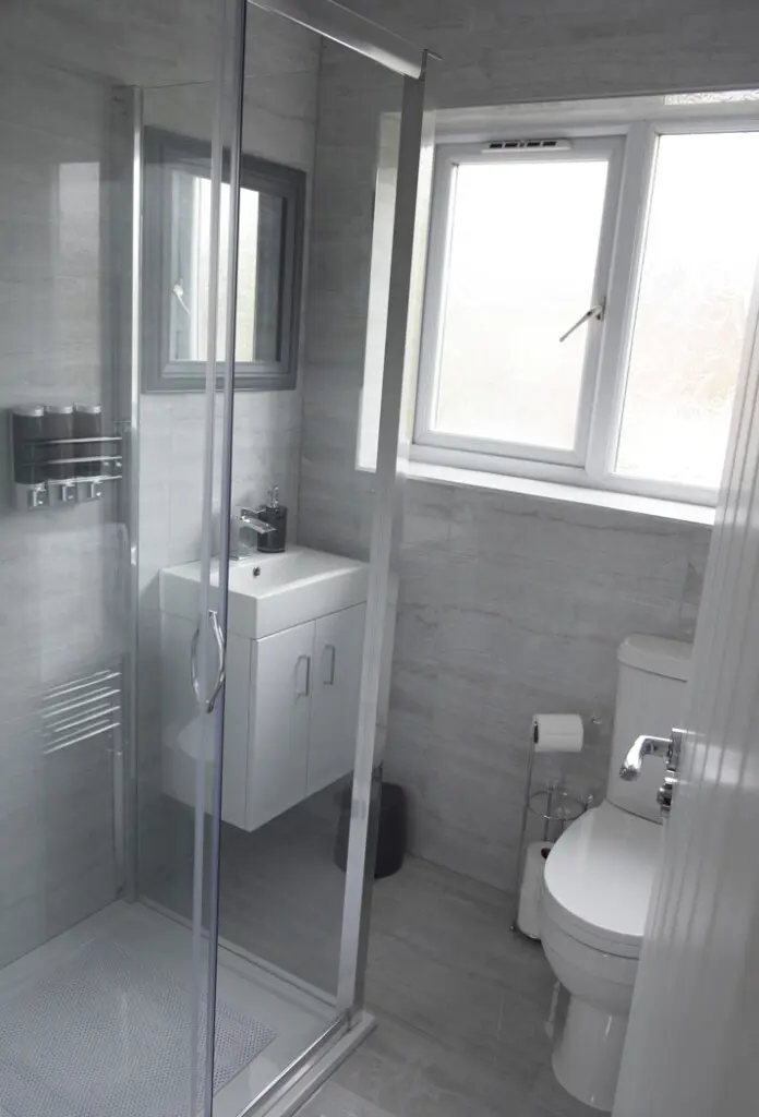 bba8d1d7cf32eade8dc4d55bc308959f6f3c375680f24bf86987f9ffadf7ed9c