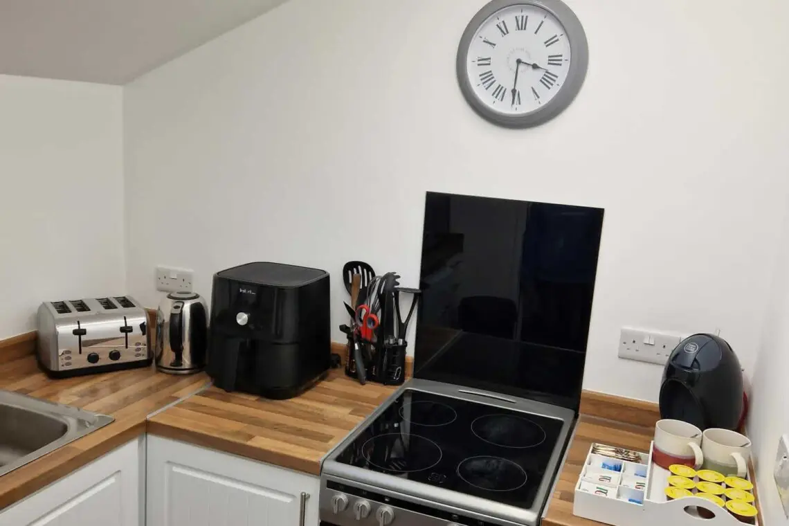 bc118f41a1e32c353b68595fee3becc36ad315d3882d27da65c088504f1ca68f