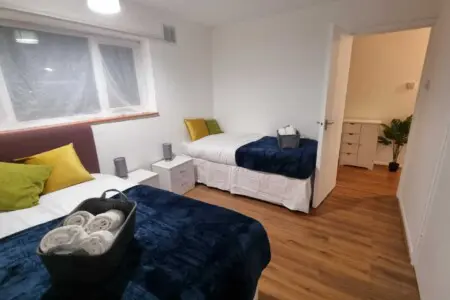 c01dbd3ffcd9624ef50b94a17e97fa61ab9e32931b13f1f9047b64a7152fe417