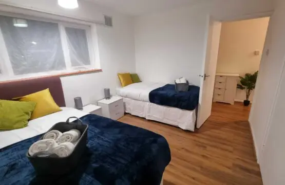 c01dbd3ffcd9624ef50b94a17e97fa61ab9e32931b13f1f9047b64a7152fe417