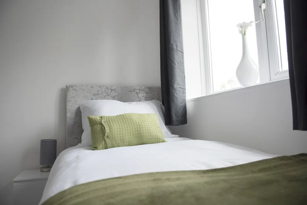 c1e015dd8591373729522673d1b3fcfba312b4233a168bf032676a4585a70e63