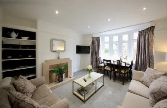 de98d7aea36241ecf849e70a230e6828627563169d00a368d3ce40fb3875cdfd