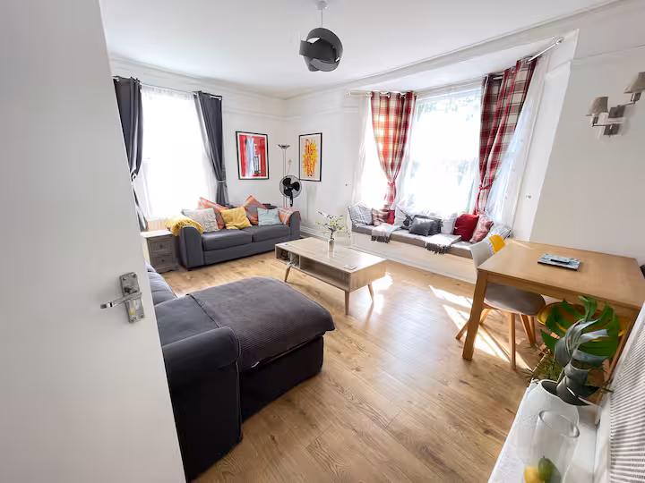 58d34141 8f52 43fb b9a9 94e404e5b339