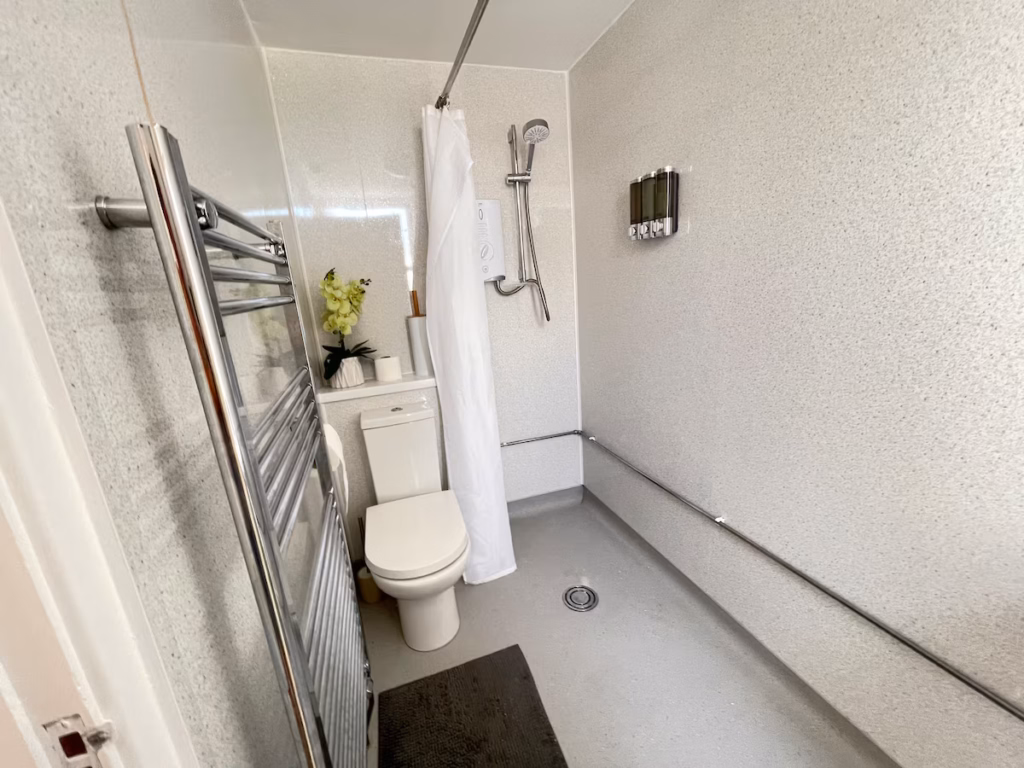 8e5692a1 af2d 47e5 b5b2 aeedf8a34421