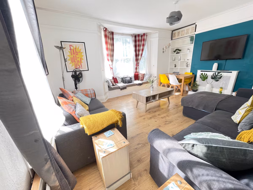 a2121415 155f 4269 9eeb 47dc19bdd23b