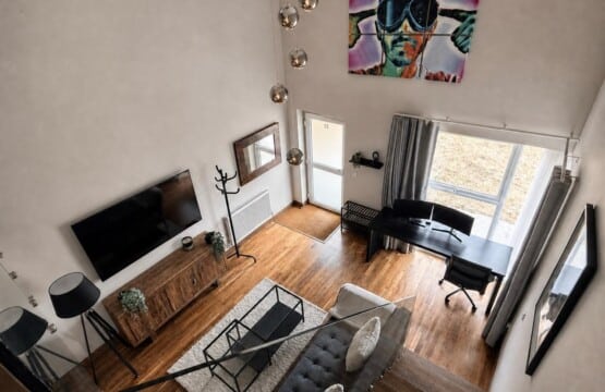 The Observatory, Cambridge: living room