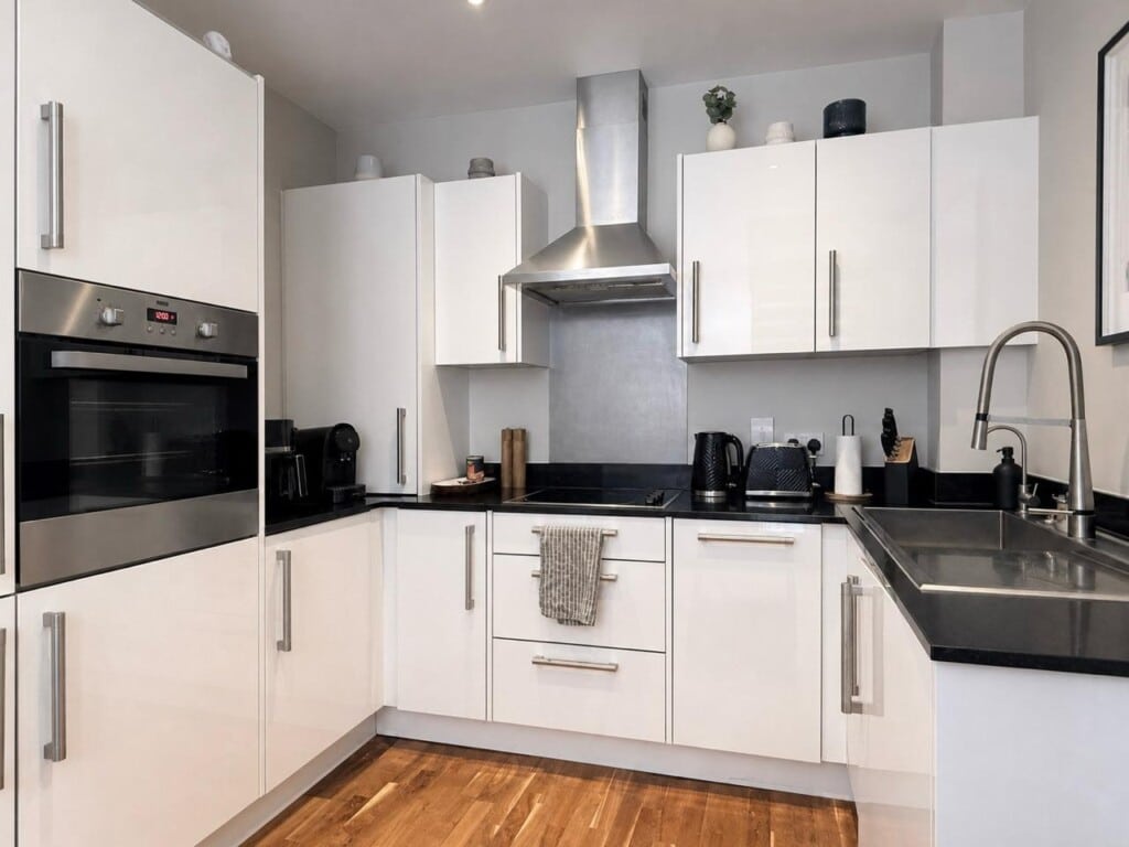 The Observatory, Cambridge: kitchen