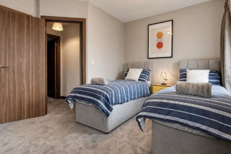 The Observatory, Cambridge: twin bedroom 2