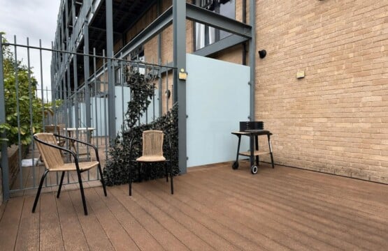 The Observatory, Cambridge: private terrace 2