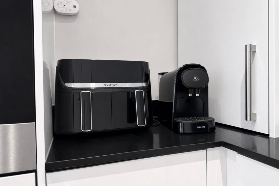 The Observatory, Cambridge: coffee machine air fryer